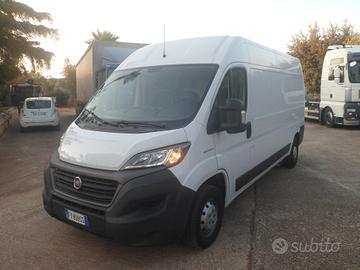 Fiat Ducato furgone lungo
