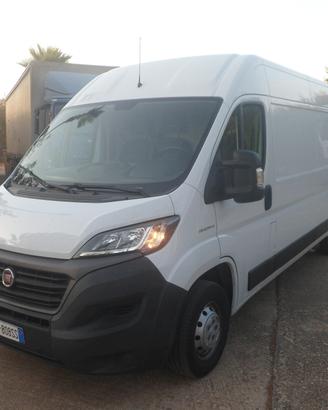 Fiat Ducato furgone lungo