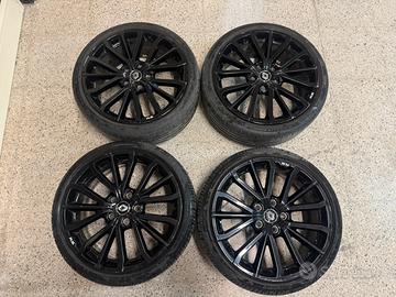 Set 4 cerchi 18'+gomme Renault Clio RS Trophy Orig