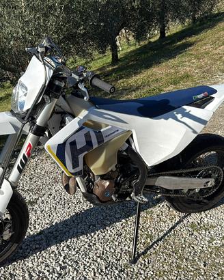 Husqvarna FE350 motard