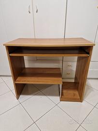Scrivania 