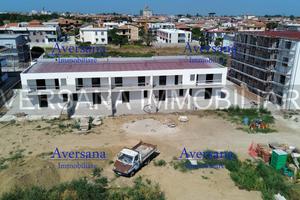 Ville con piscina e 300 mq di giardino