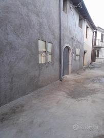 Appartamento da ristrutturare mq 130