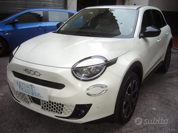 FIAT 600 Hybrid 110CV DCT6 MHEV La Prima NAVI e