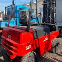 Carrello elevatore diesel Linde