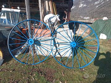 Ruote carro in ferro 
