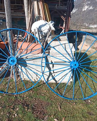 Ruote carro in ferro 