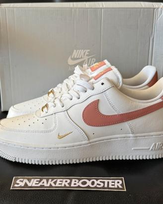 Nike Air Force 1 Low Gold