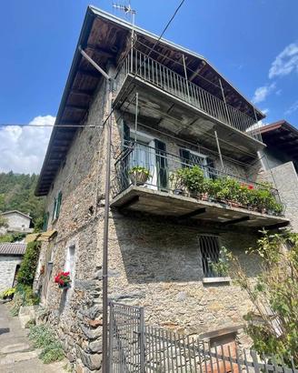 Casa indipendente di 127 m² con 3 locali a Civo