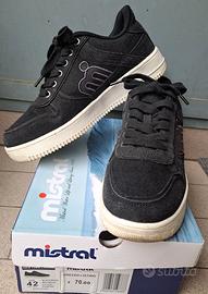 scarpe sneakers unisex numero 42 Mistral