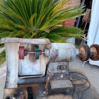 Attrezzatura vecchia calzoleria