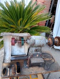 Attrezzatura vecchia calzoleria