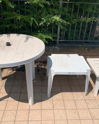 Tavolo rotondo da giardino + 2 tavolini