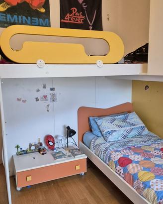 Cameretta completa a ponte, in buone condizioni