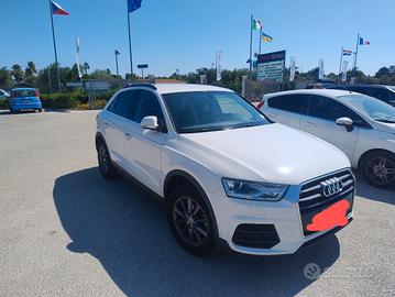 Audi Q3 tfsi 1.4 CV 125