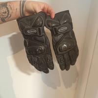 Guanti moto in pelle  kevlar e carbonio