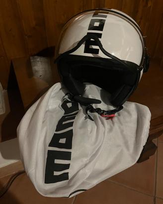 Casco momo