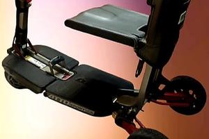 Scooter elettrico pieghevole per disabili