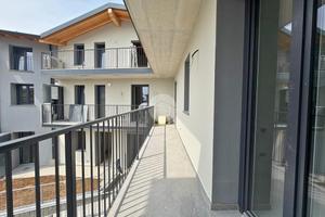 3 LOCALI A VILLONGO