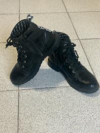 Stivaletti Levis n*35