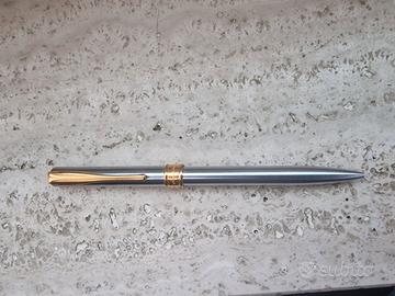 Penna a sfera Aurora