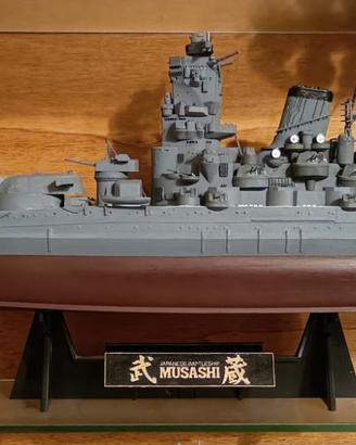 Modello corazzata Musashi in scala 1:350