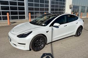 Tesla Model 3 Dual Motor 75KWH 2021 AWD