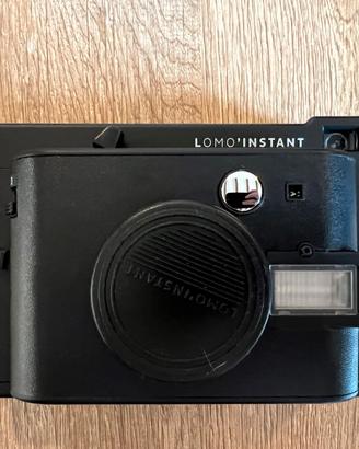 Lomo’ISTANT fotocamera instantanea