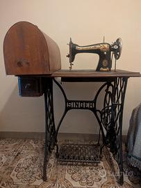 Singer macchina da cucire con mobiletto 