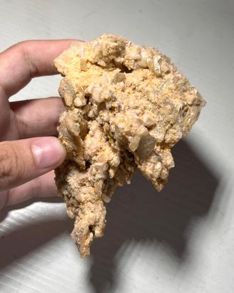 Fluorite, barite mielata. Santa lucia, sardegna