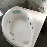 VASCA idromassaggio ANGOLARE bocchette 130x130x180
