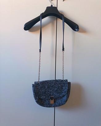 Borsa a tracolla/Pochette nera e grigia