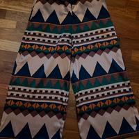 Pantaloni a palazzo fantasia