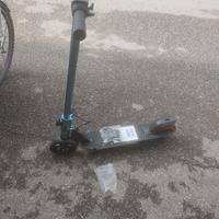 MONOPATTINO ELETTRICO PER BAMBINI PIEGHEVOLE