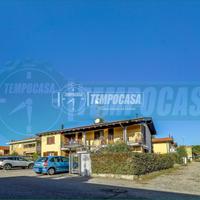 3 LOCALI RECENTE DEL 2007 IN QUADRIFAMIGLIARE CON