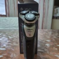 Rasoio elettrico Philips 5000 Aqua Touch Wet & Dry