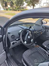 Volkswagen New Beetle