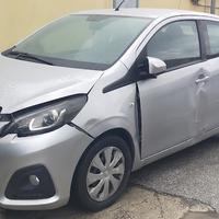 Ricambi Peugeot 108 1.0 B del 2019 motore 1KR