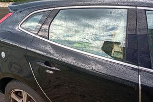 Volvo v 40 d3 5 cilindri