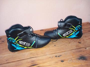 scarpe nuove taglia 44