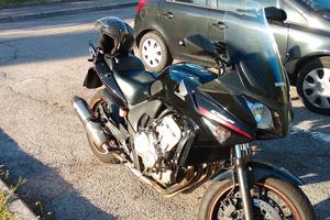 Honda cbf 600 