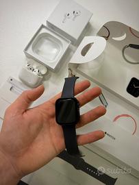 Apple Watch + Airpods