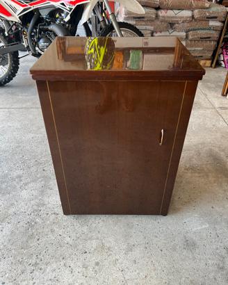 Macchina da cucire Necchi 512 con mobile
