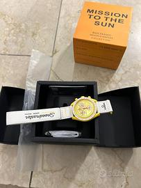 Omega Moonwatch Sun