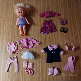 Bambola dolce Sophie Hello Kitty con vestiti