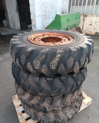 gomme vari tipi per trattore (2)