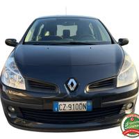 RENAULT Clio 1.4 16V 5 porte Confort