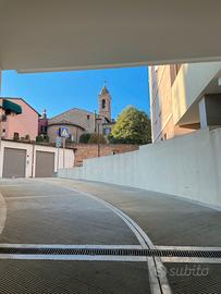 2 Box auto nuovo in centro storico a Savignano