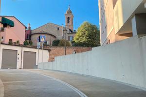 2 Box auto nuovo in centro storico a Savignano