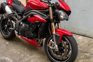 Triumph speed triple 1050 s